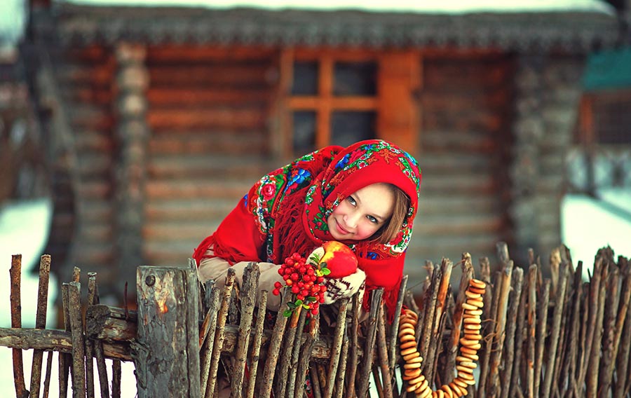 Sexy girl Women in Slavic costumes in Hailun
